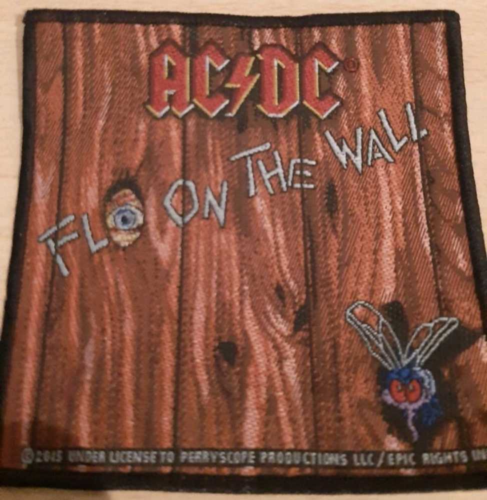 AC/DC - Fly On The Wall