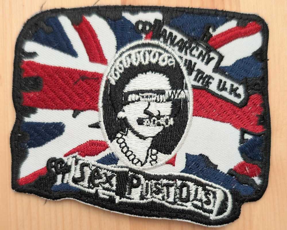 Sex Pistols - Anarchy In The U.K.
