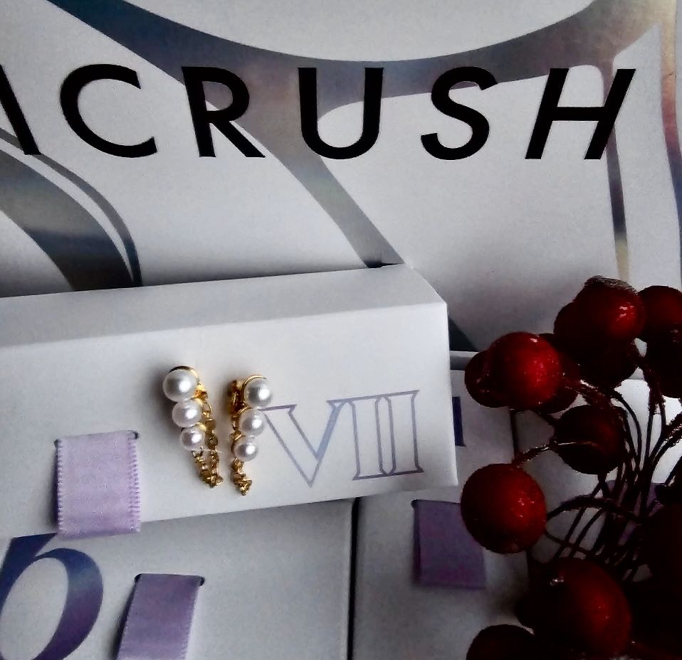 AK24 Perlen Ohrstecker