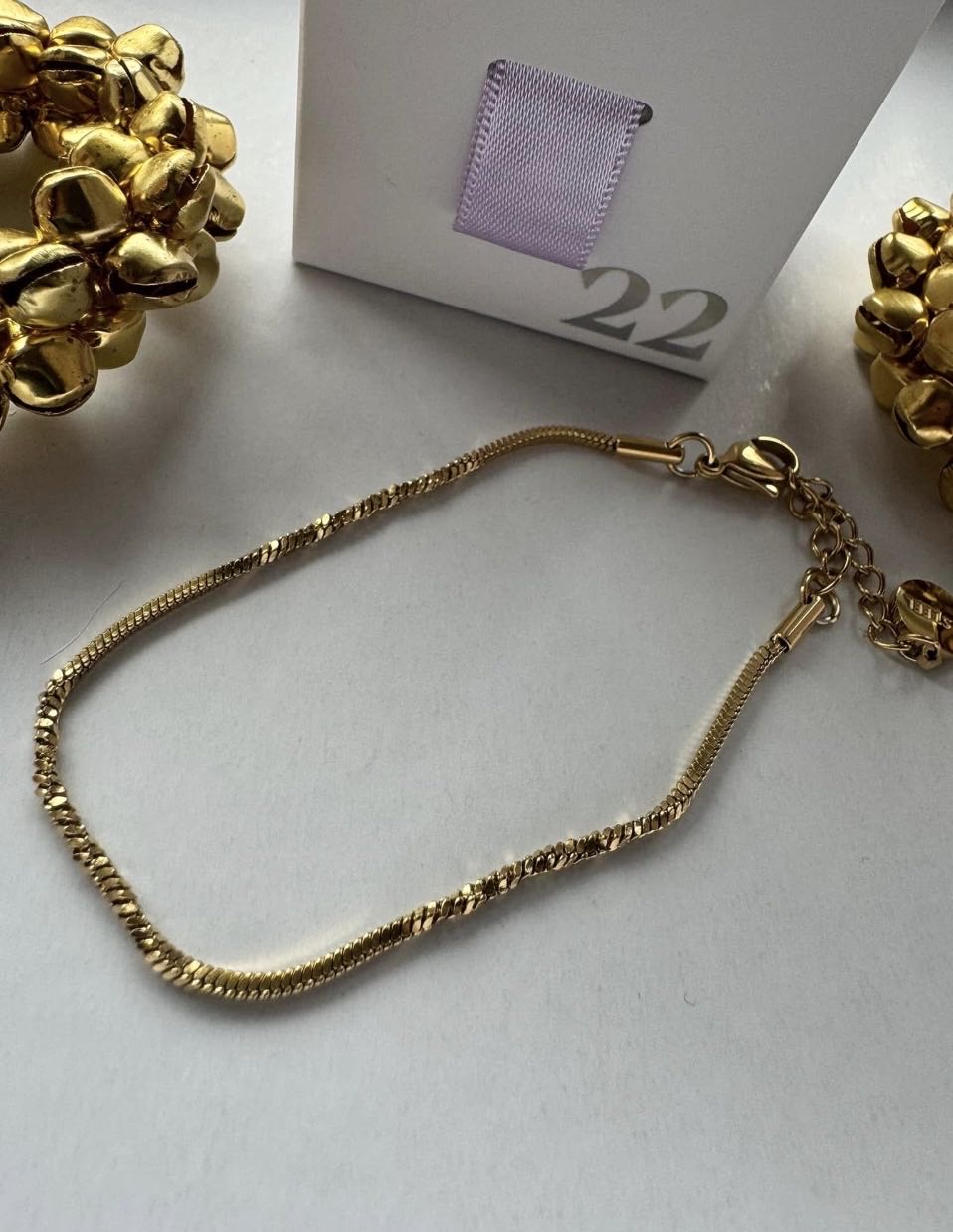 AK24 Gedrehtes Armband