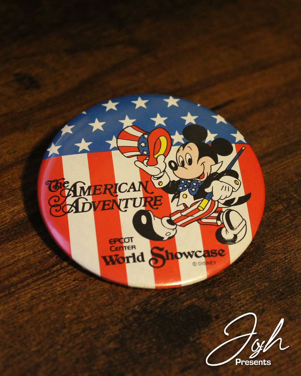 EPCOT Center World Showcase Vintage American Adventure Button