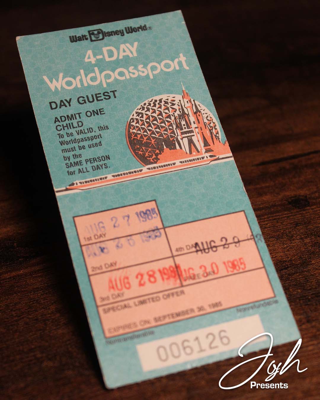 Walt Disney World 4-Day Worldpassport Ticket (Red, 1985)