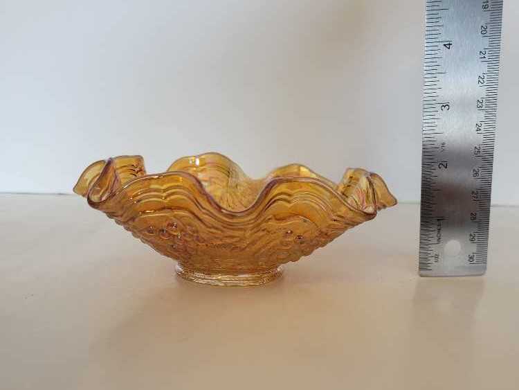 Grapes Small Ruffled Bowl  Imperial Carnival Glass  collectible - Main Image 2