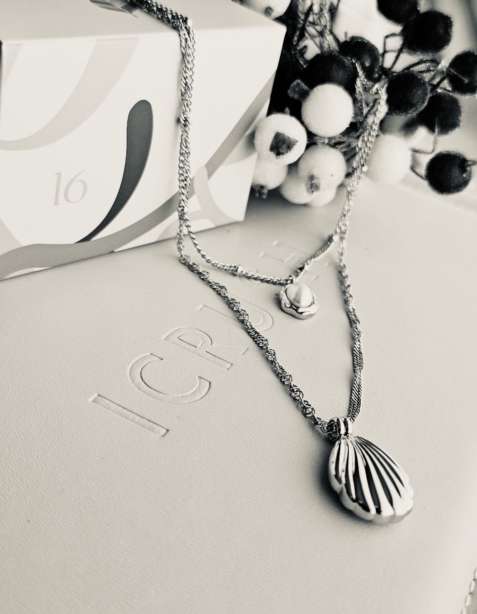 AK25 Muschel Doppelkette