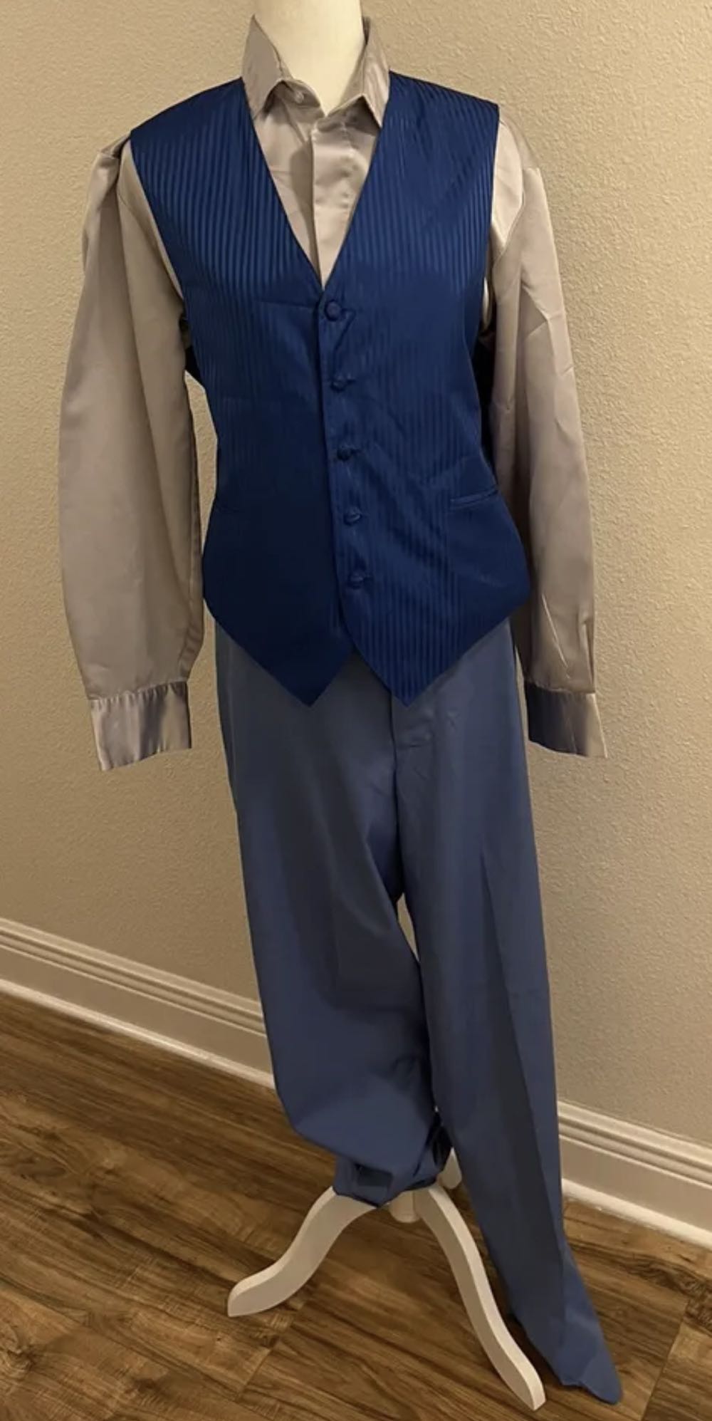 Dream Along With Mickey Cast Costume (S, 2005-2016)