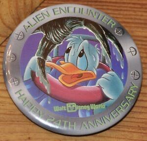 ExtraTERRORestrial Alien Encounter Button (1990’s)