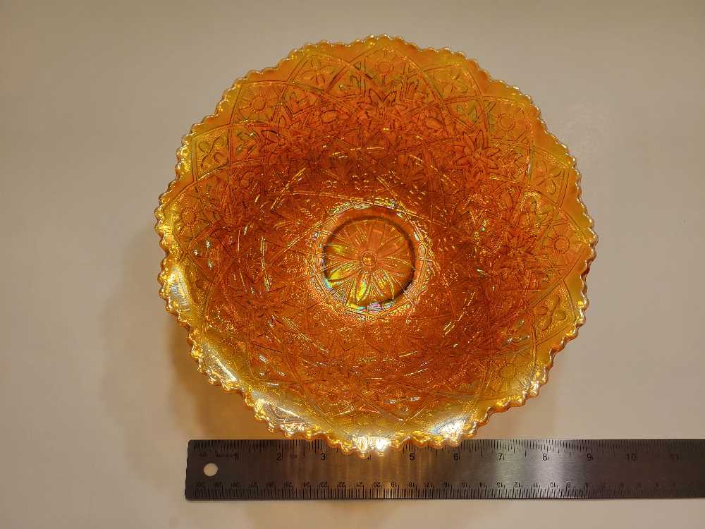 Hattie Scalloped Edge Bowl