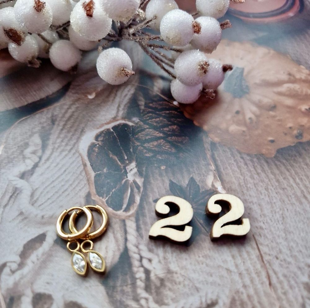 AK23 Geo Refined Drop Creolen