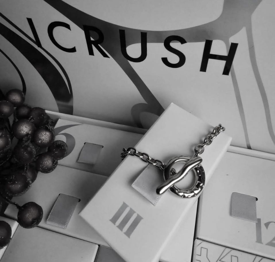 AK24 Leo Knebel-Armband