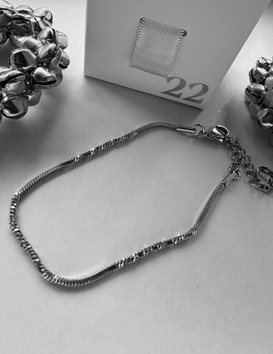 AK24 Gedrehtes Armband