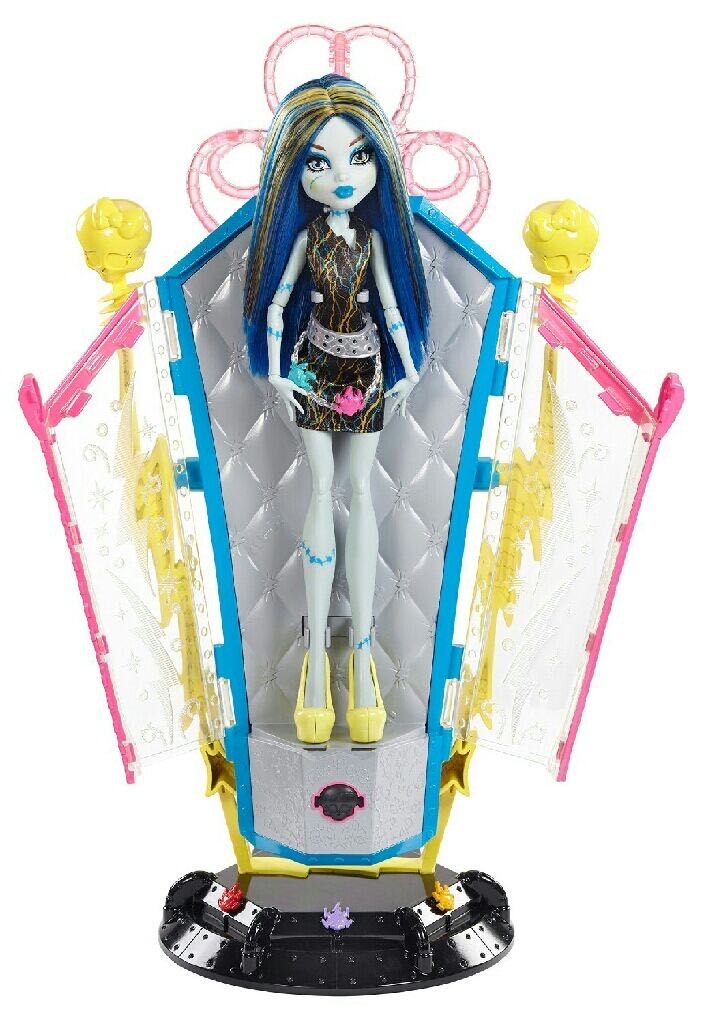 Freaky Fusion Recharge Chamber Frankie Stein