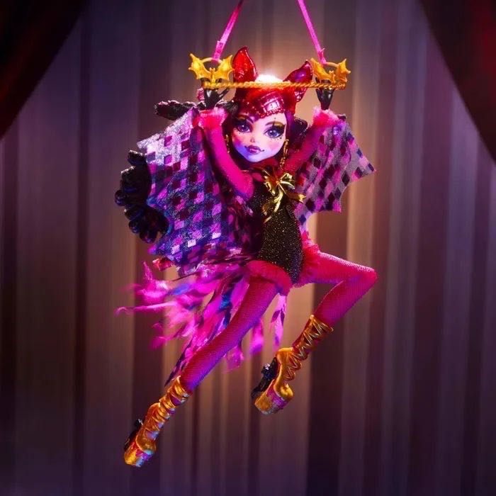 Draculaura