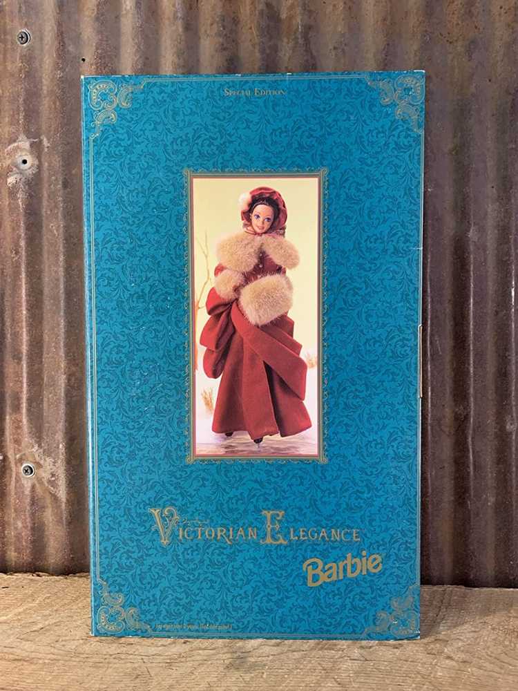 Victorian Elegance Barbie - Hallmark doll collectible [Barcode 015012269529] - Main Image 3