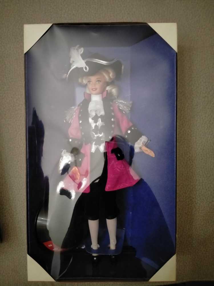 FAO SCHWARTZ: George Washington Barbie Limited Edition - American Beauties Collection doll collectible [Barcode 074299175572] - Main Image 3