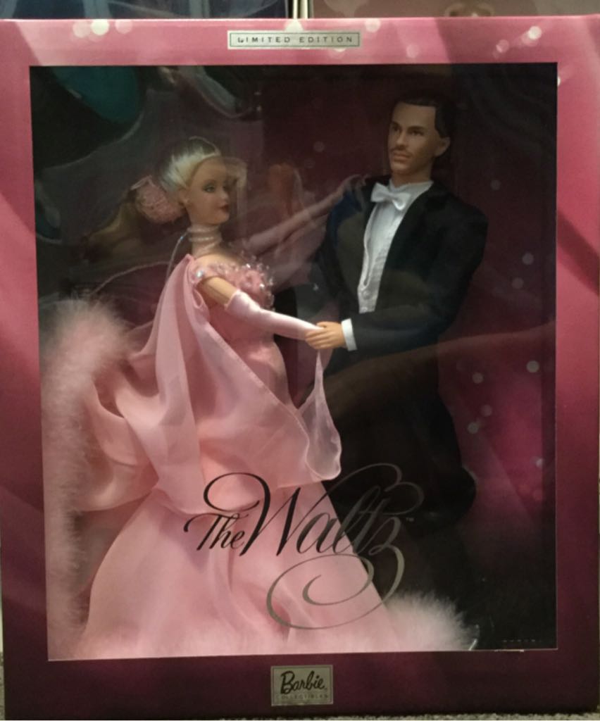The Waltz Barbie And Ken Giftset - FAO Schwarz doll collectible [Barcode 027084024333] - Main Image 1