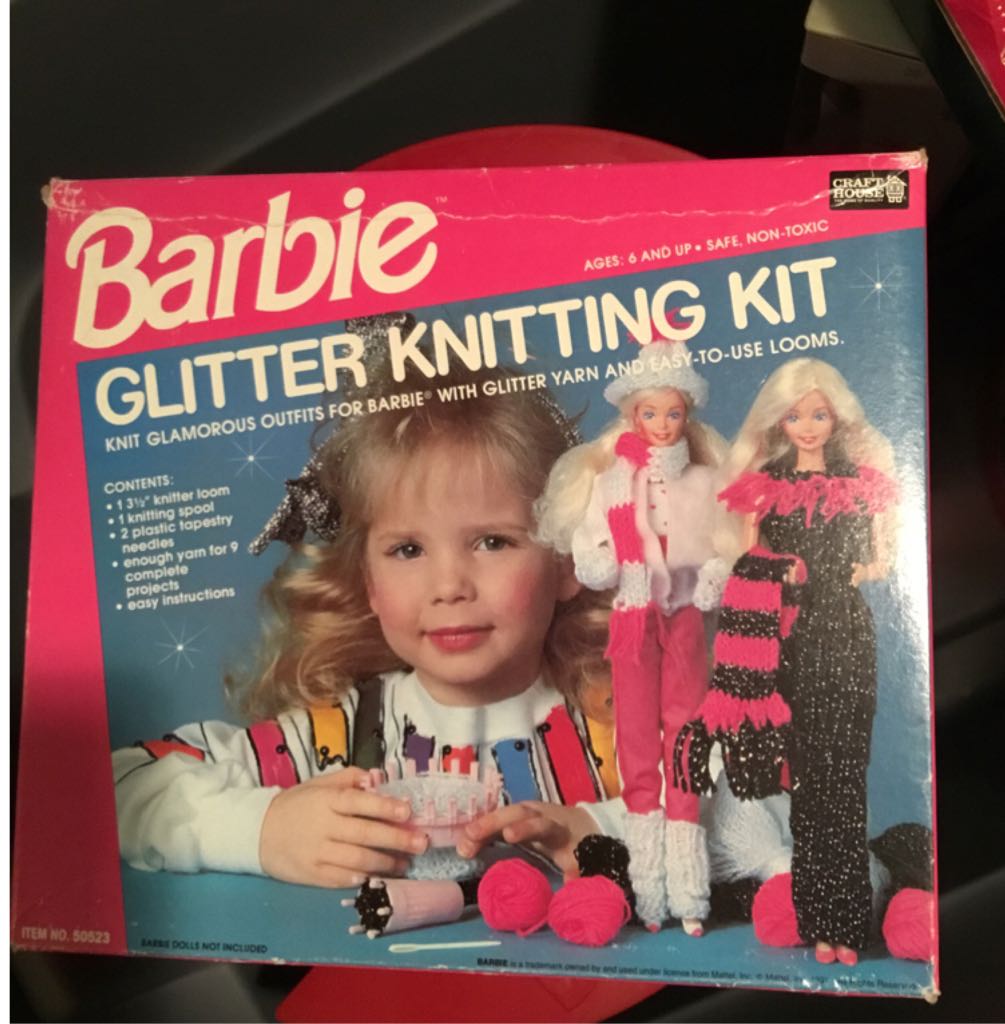 Glitter Knitting Kit  doll collectible [Barcode 024225505232] - Main Image 1