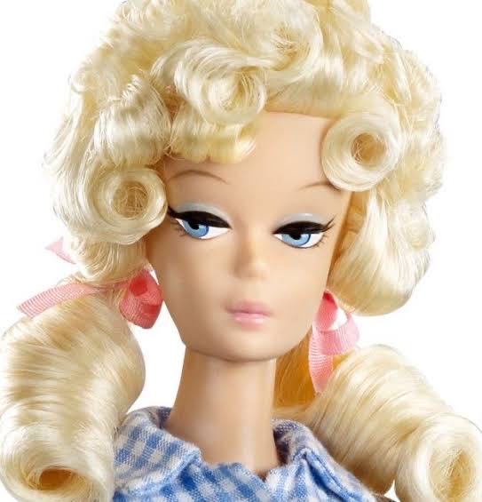 The Beverly Hillbillies™ Barbie®  doll collectible [Barcode 0027084945454] - Main Image 3