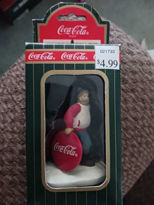 Youtooz Zuckles #11 Limited Edition Collectable Sold Out Rare Collectible New Brand ”zuckles” W Sleeve & Unscratched Code