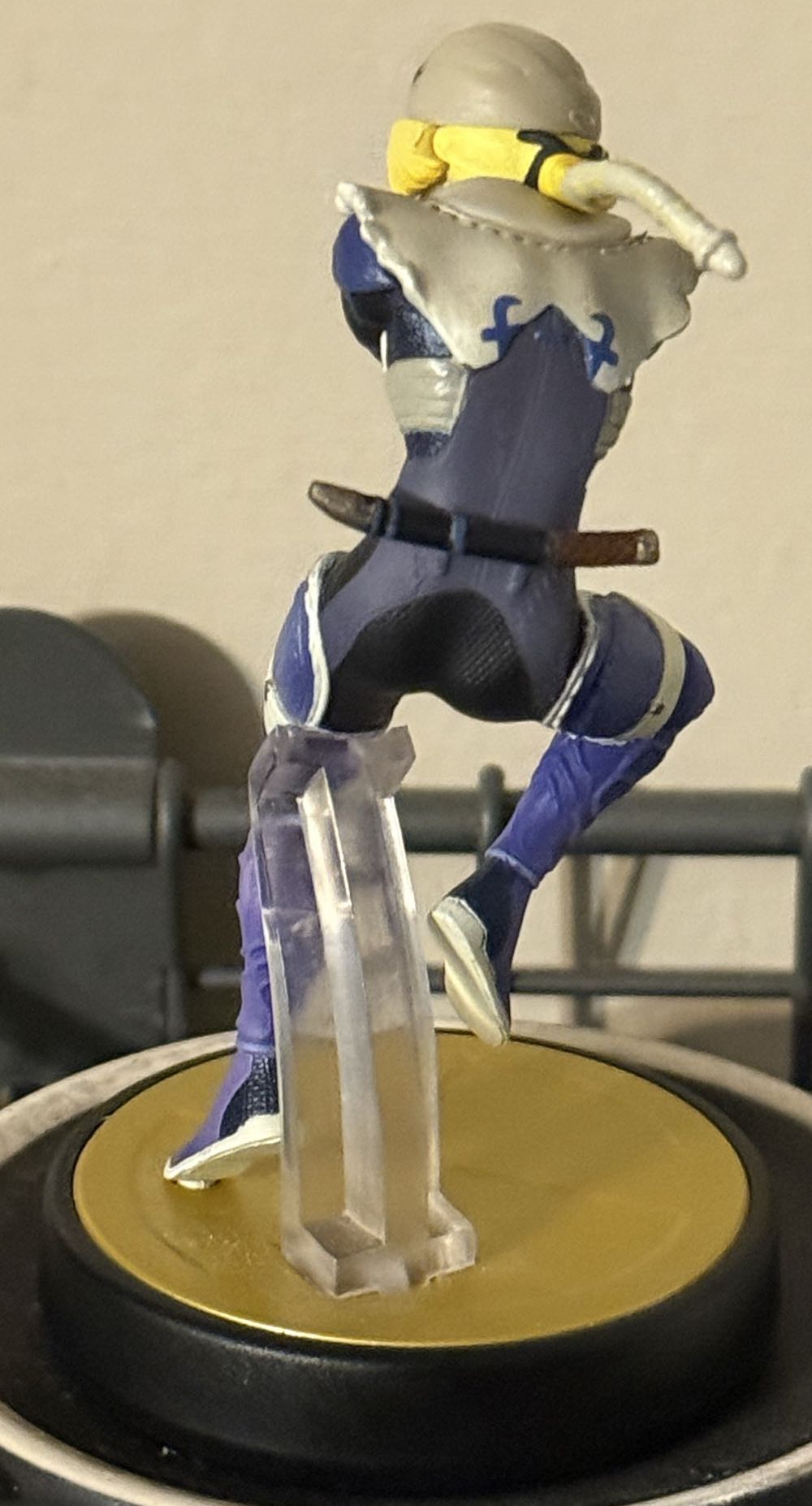 Sheik Amiibo  vinyl figure collectible [Barcode 045496891909] - Main Image 3