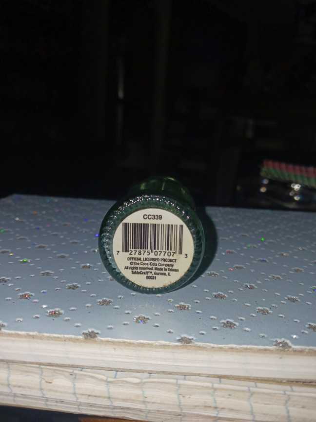 Coca-Cola Salt Shaker - Coca-Cola vinyl figure collectible - Main Image 3