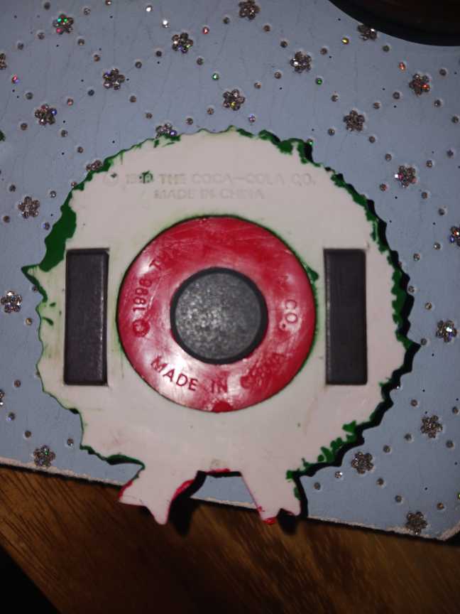 Coca-Cola Magnets Christmas Wreath 1998 - Coca-Cola vinyl figure collectible - Main Image 2