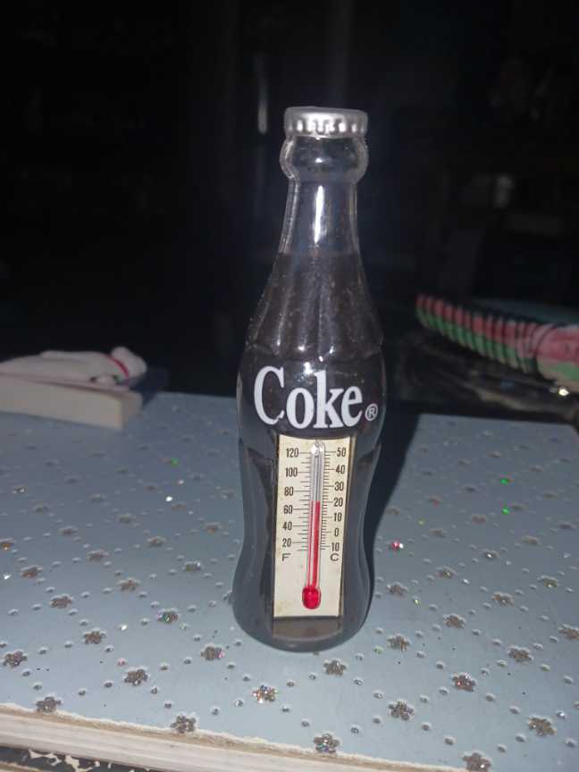 Coca-Cola Magnets Thermometer Mini Coke Bottle 1997 - Coca-Cola vinyl figure collectible - Main Image 4