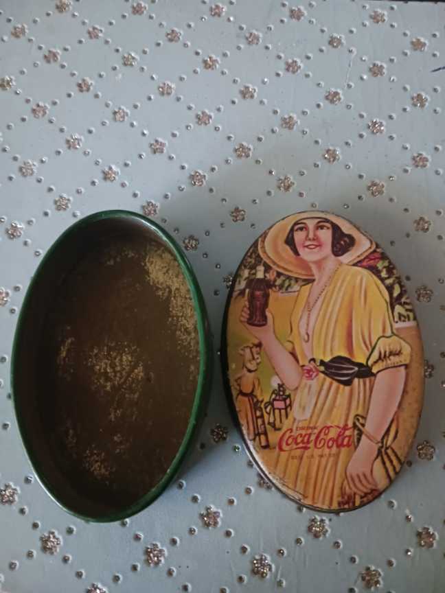 Pepsi-Cola Metal Tin Advertising Mini 1973 - Pepsi vinyl figure collectible - Main Image 2