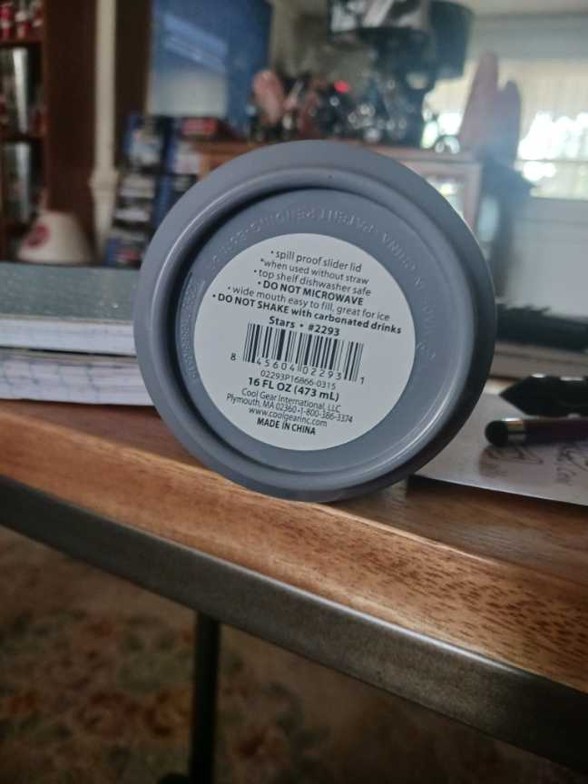 Coca-Cola Cup Insulated 16oz Twist Off Lid - Coca-Cola vinyl figure collectible - Main Image 4