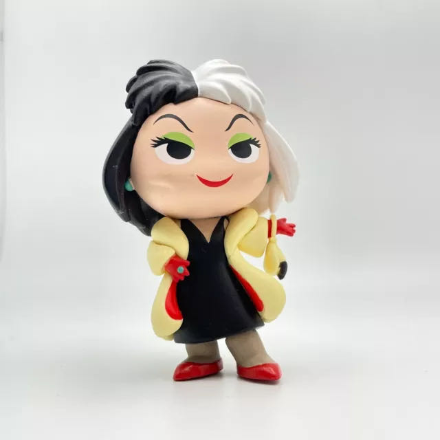 Funko Mystery Minis: Disney Villains: Cruella De Vil - 101 Dalmations vinyl figure collectible - Main Image 2