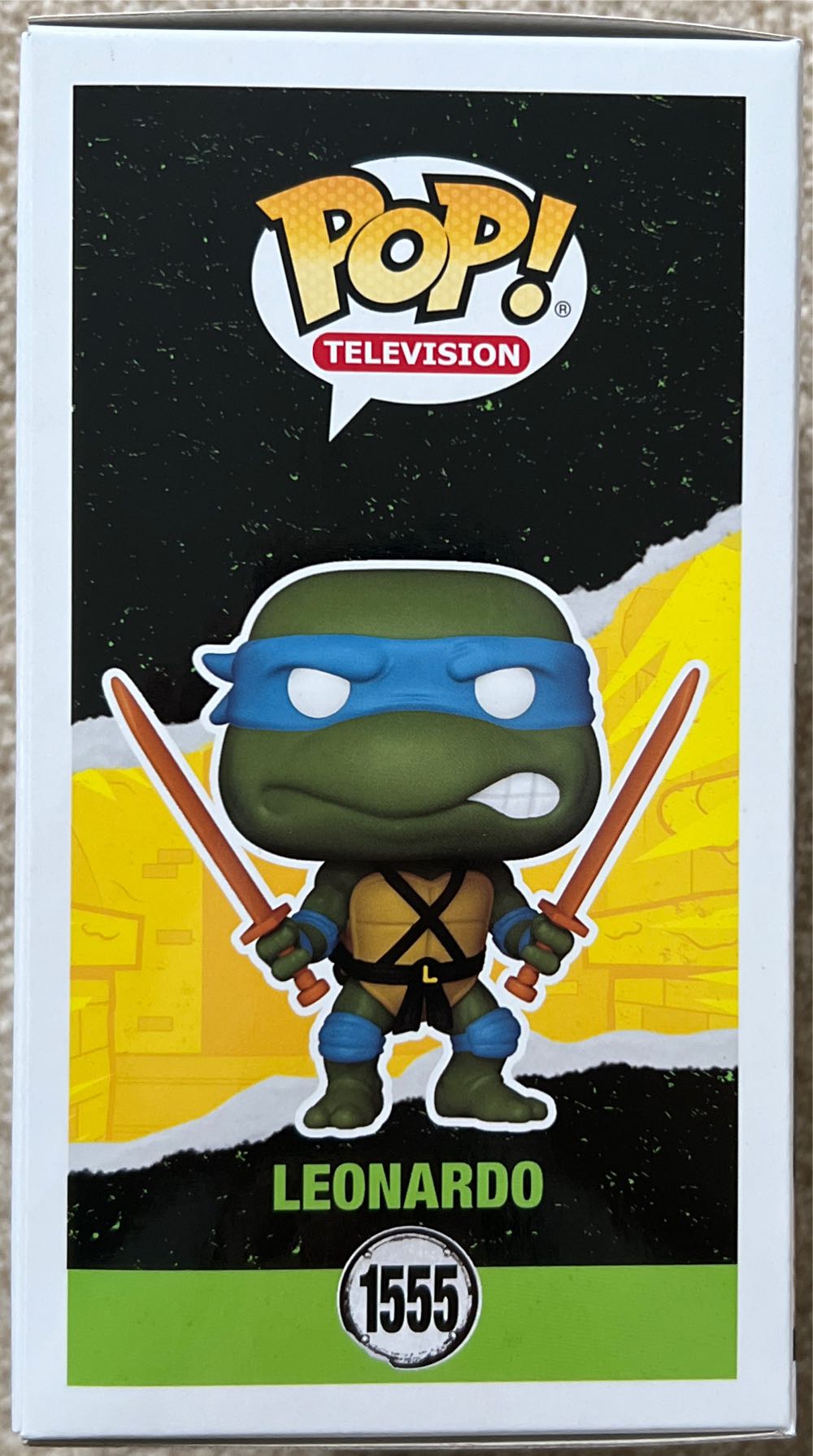 Leonardo - 1555 (teenage Mutant Ninja Turtles) Funko Pop Television - Teenage Mutant Ninja Turtles vinyl figure collectible [Barcode 889698780544] - Main Image 2