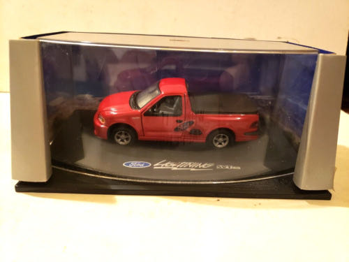 Disneyland Sleeping Beauty Castle Model Kit