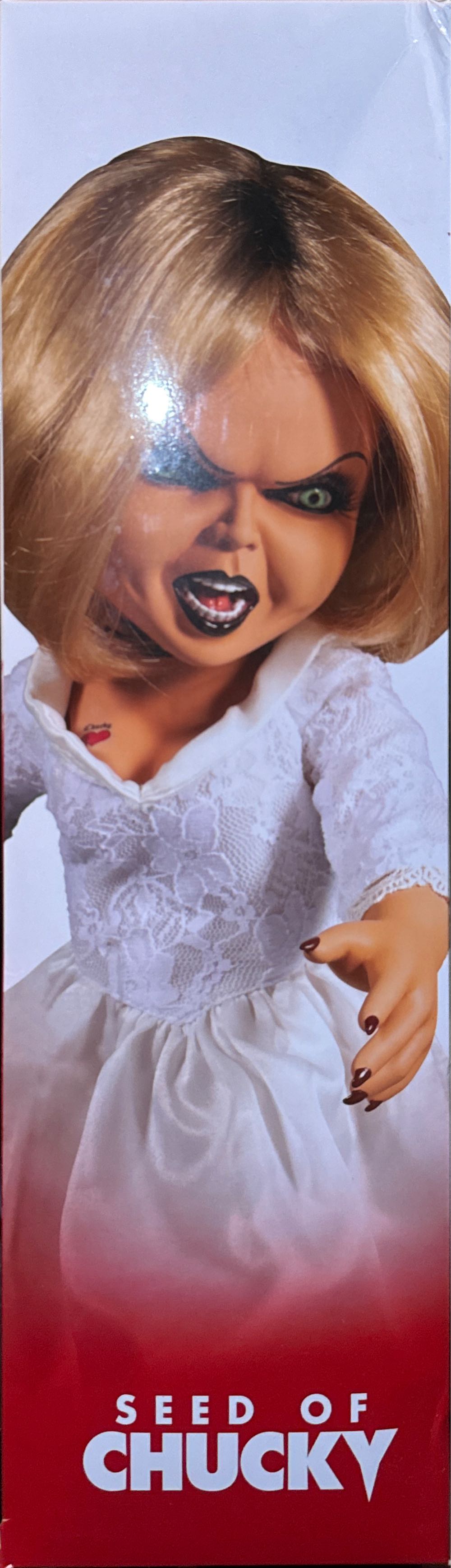 Tiffany  vinyl figure collectible [Barcode 696198780420] - Main Image 2