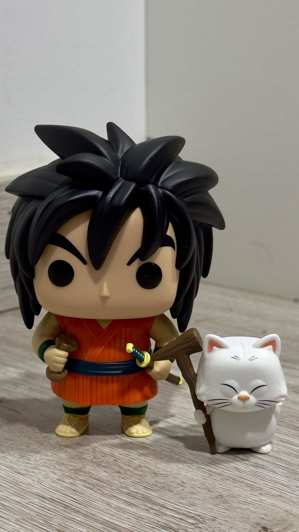 DBZ -1513- Yajirobe & Karin - Dragon Ball Z vinyl figure collectible [Barcode 889698768511] - Main Image 2