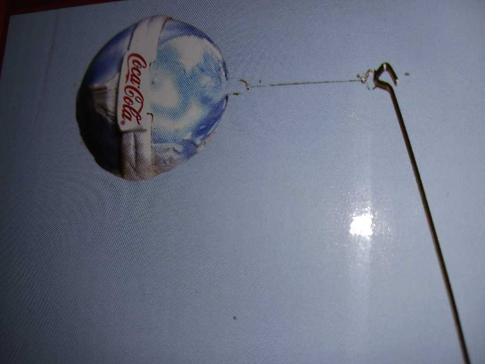 Coca-Cola Mobile With Polar Bear And Reindeer And Earth 🌎  - Coca-Cola vinyl figure collectible - Main Image 3