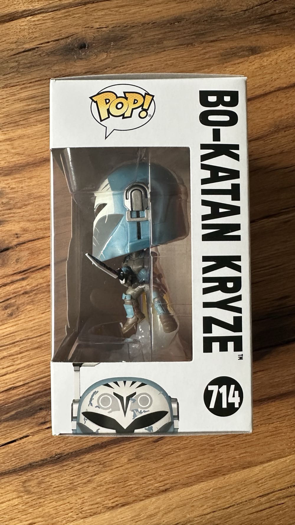 Bo-Katan Kryze - Star Wars: The Mandalorian vinyl figure collectible [Barcode 889698800037] - Main Image 4