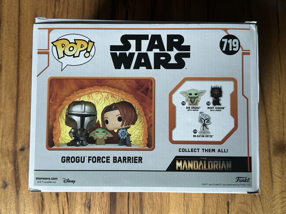 Grogu Force Barrier  vinyl figure collectible [Barcode 889698800020] - Main Image 2