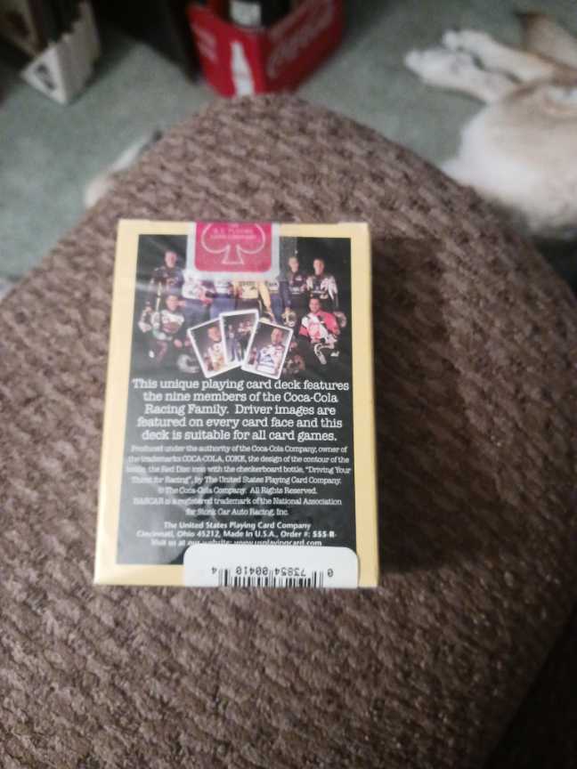 Coca-Cola Playing Cards Nascar #9 Nembers Of The Coca-Cola Team(Yellow Box) - Coca-Cola vinyl figure collectible - Main Image 2