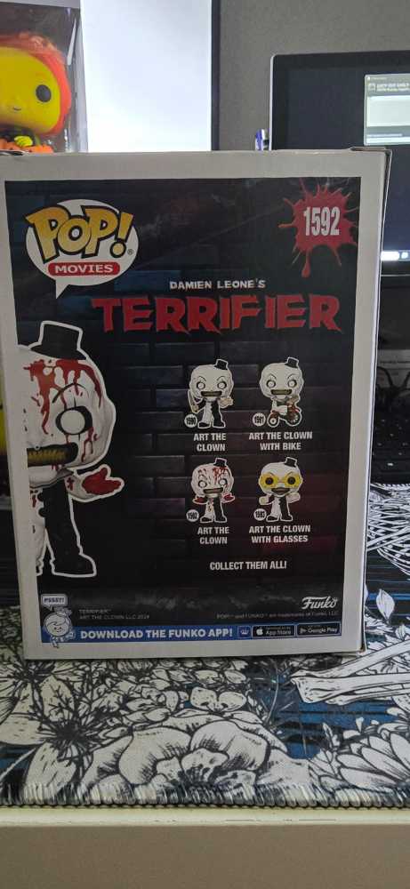 #2 Art The Clown [CUSTOM]  vinyl figure collectible [Barcode 889698807074] - Main Image 2