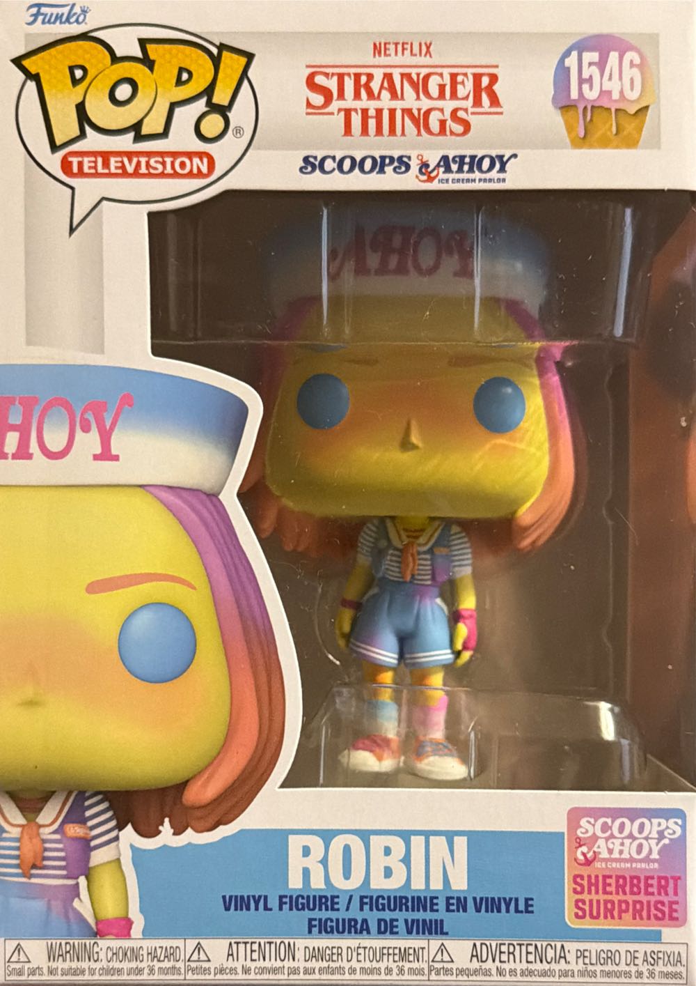 Robin - Stranger Things vinyl figure collectible [Barcode 889698799973] - Main Image 4