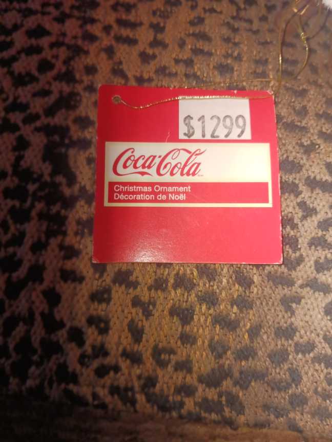 Coca-Cola Santa Holding Coke Bottle Kurt & Alder 2012 - Coca-Cola vinyl figure collectible - Main Image 4