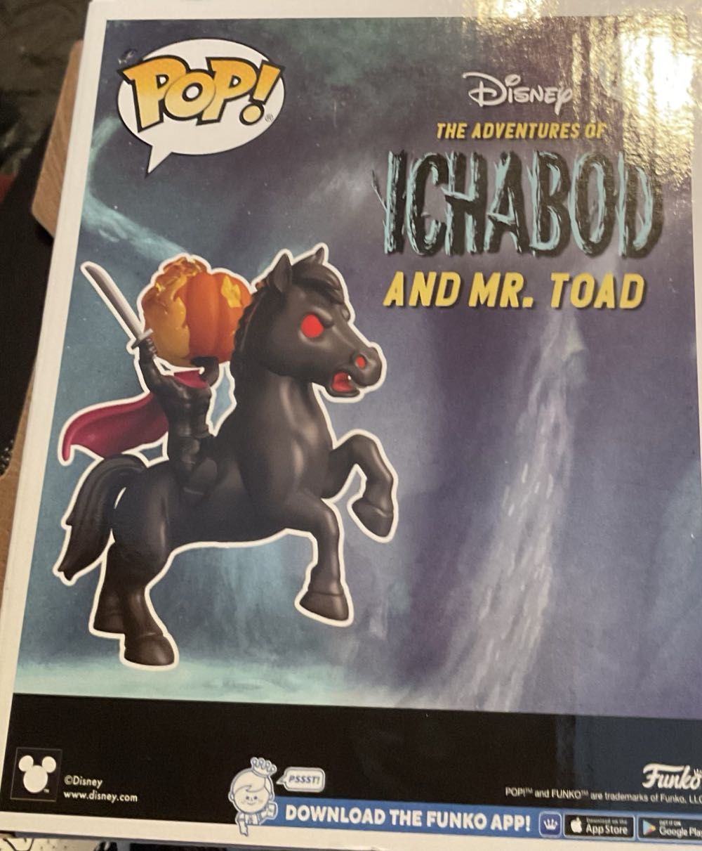 Headless Horseman - Disney vinyl figure collectible [Barcode 889698809948] - Main Image 3