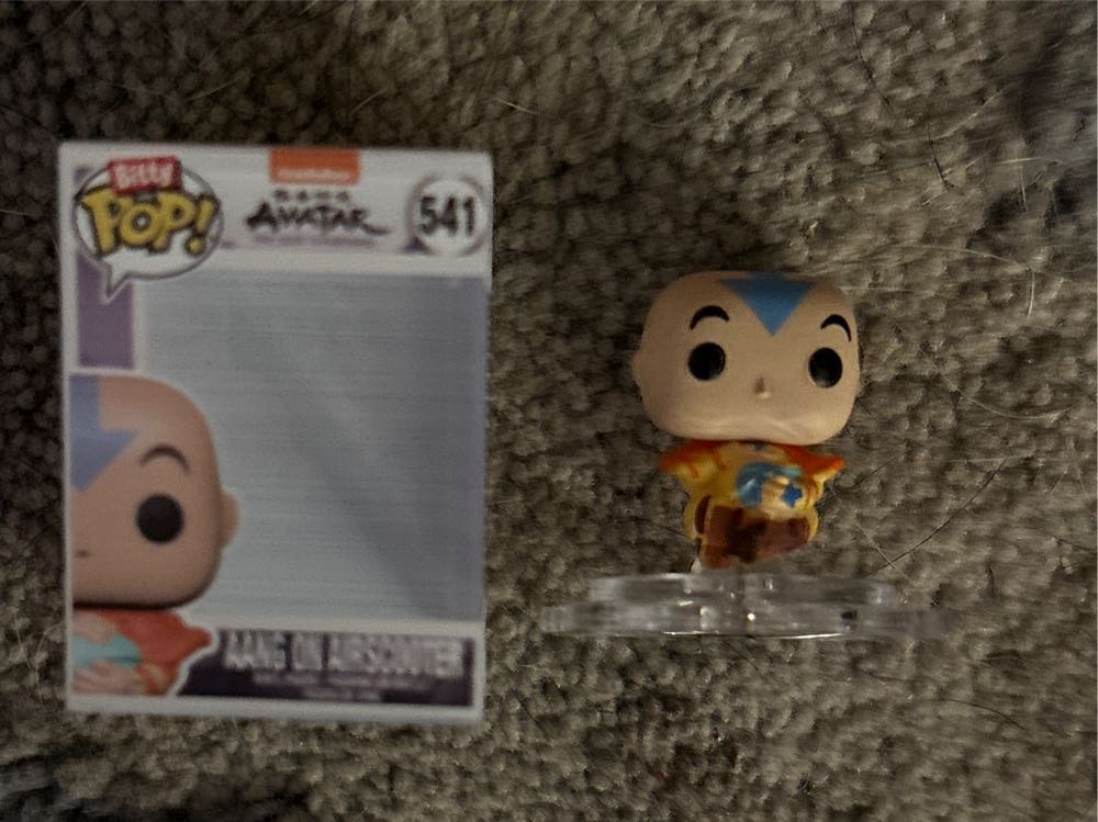 Aang - Avatar: The Last Airbender vinyl figure collectible - Main Image 3