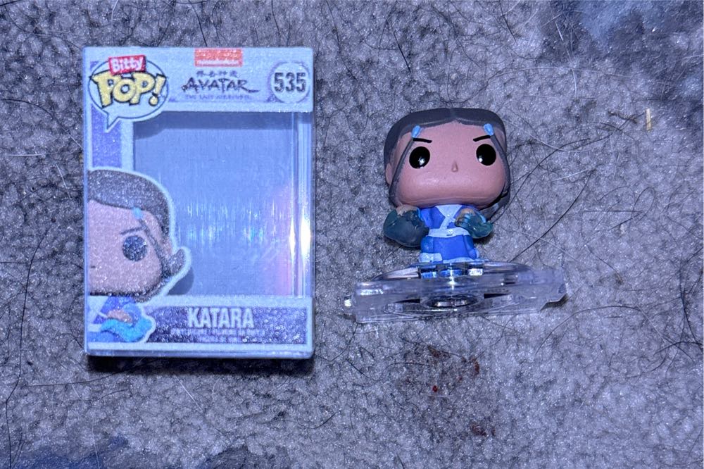 Katara - Avatar: The Last Airbender vinyl figure collectible - Main Image 3