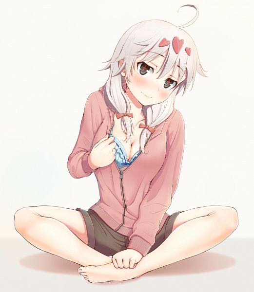 Trinity Seven (Kurata)  vinyl figure collectible - Main Image 2