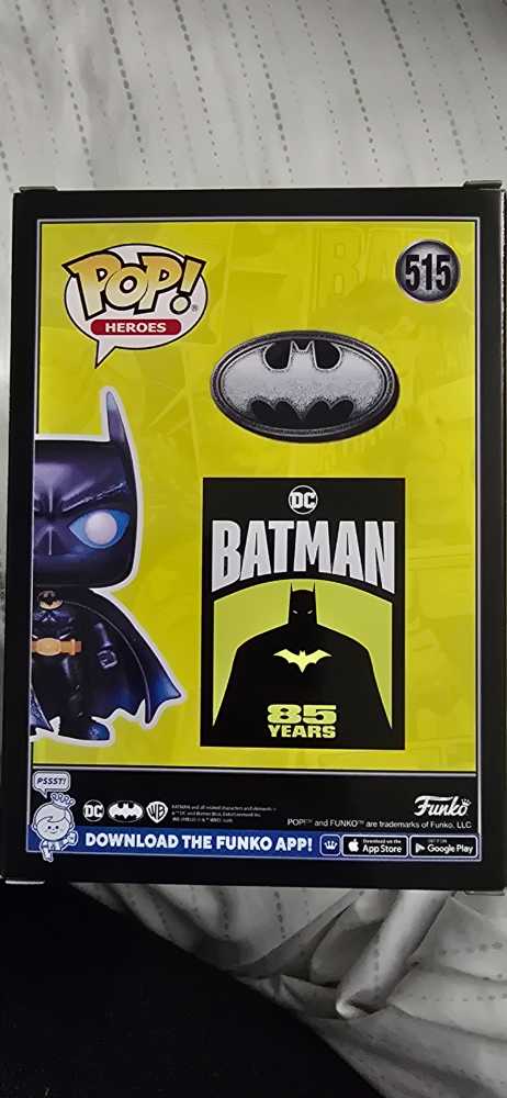 Batman - Batman vinyl figure collectible [Barcode 889698821636] - Main Image 2