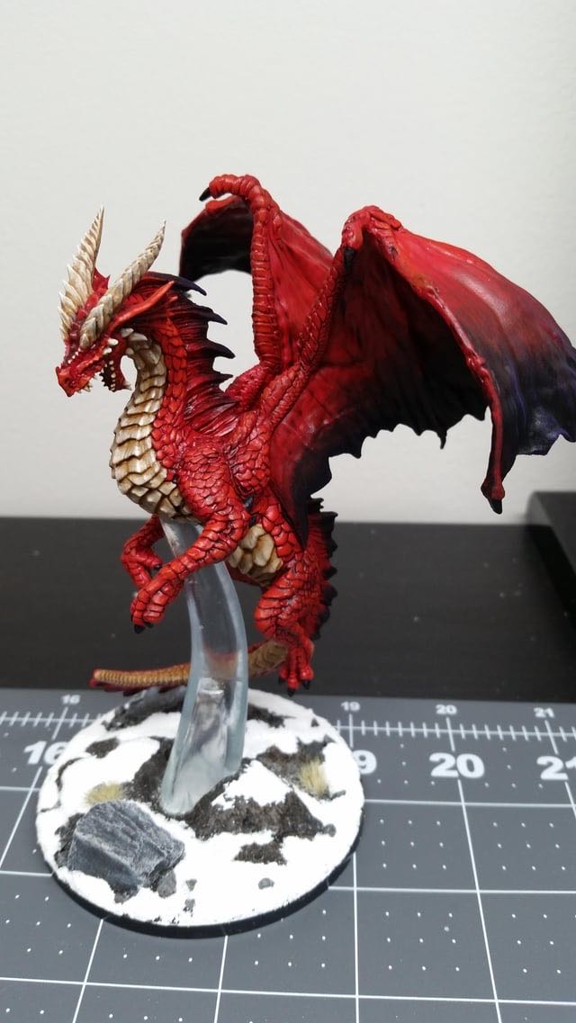 Nolzur’s Marvelous Miniatures: Young Red Dragon - Dungeons & Dragons vinyl figure collectible [Barcode 634482900352] - Main Image 4