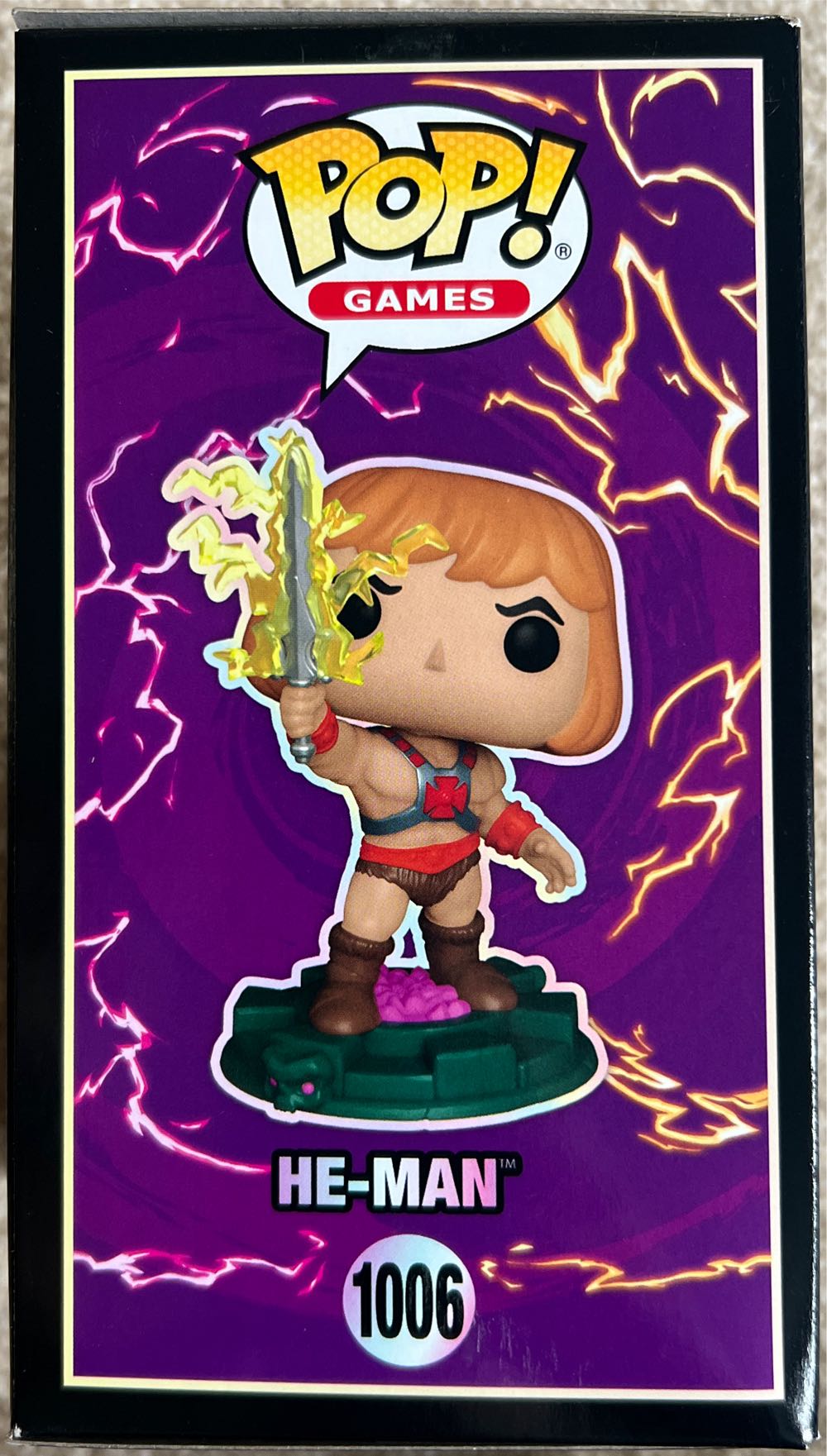 #1006: He-Man - Masters of the Universe vinyl figure collectible [Barcode 889698830652] - Main Image 2