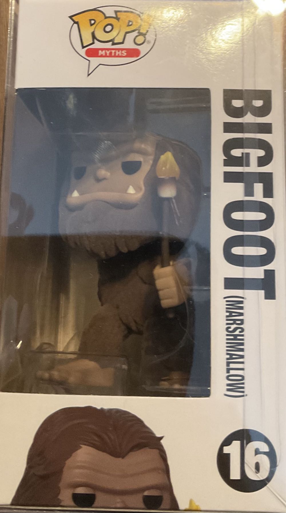 Bigfoot (w/ Marshmallow)  vinyl figure collectible [Barcode 889698601085] - Main Image 4