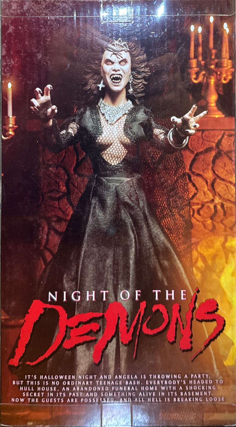 Angela  vinyl figure collectible [Barcode 634482560532] - Main Image 2