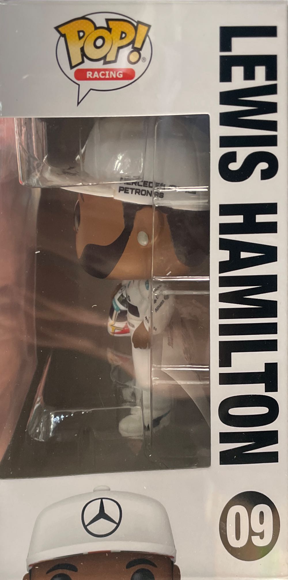 Lewis Hamilton With Helmet - Celebrities vinyl figure collectible [Barcode 889698805810] - Main Image 2